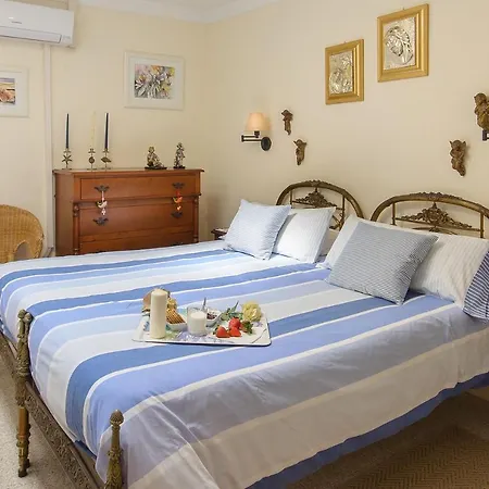 Balcon Al Mar Апартаменти